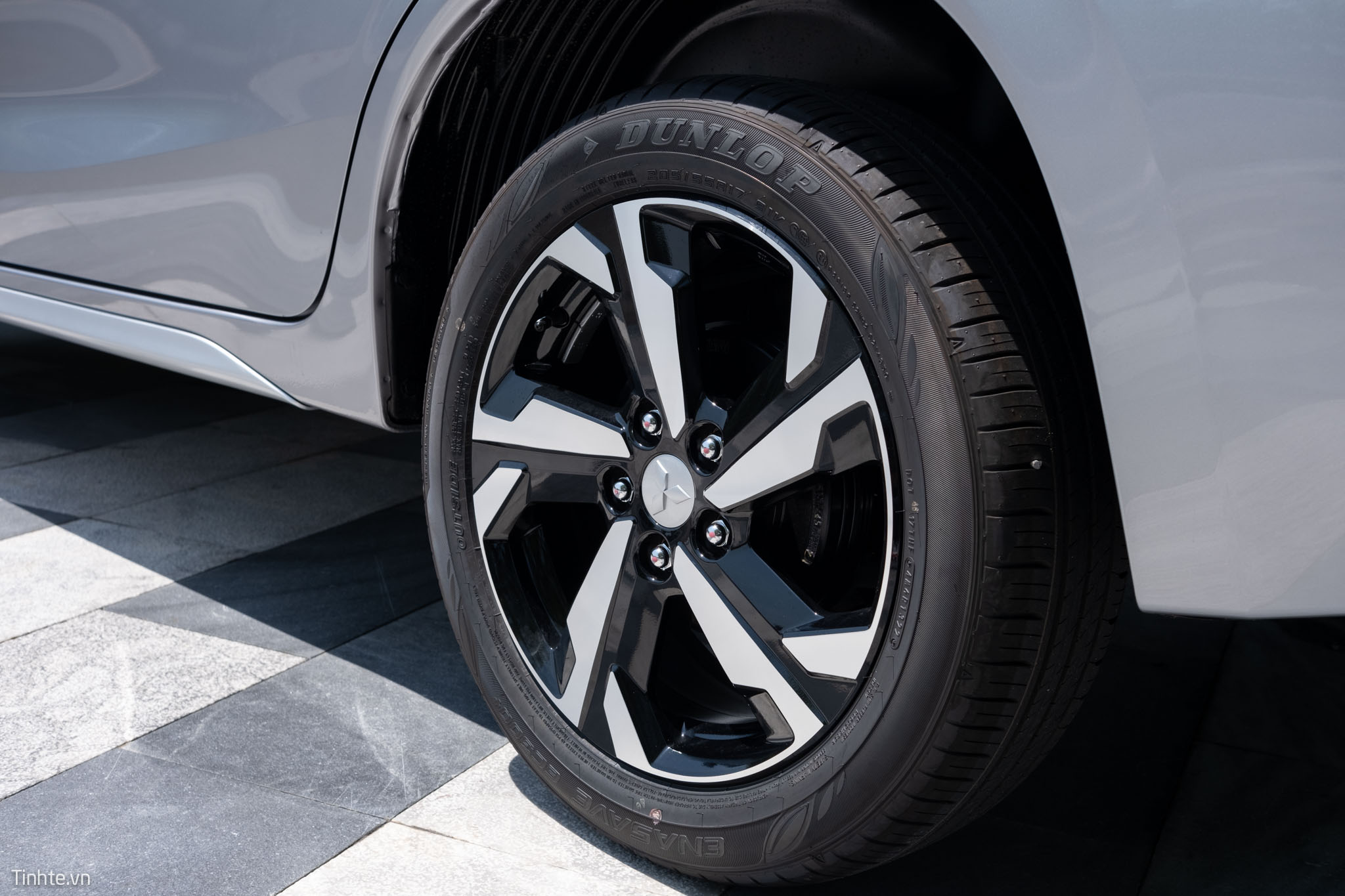 6020367 Tren Tay Mitsubishi Expander 2022 Moi Nang Cap Nhe Ngoai Hinh He Thong Treo Moi Tinhte 51