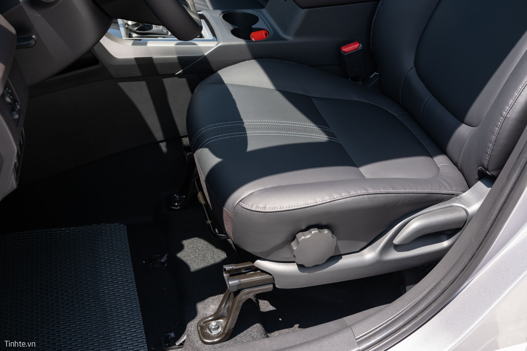 6020372 Tren Tay Mitsubishi Expander 2022 Moi Nang Cap Nhe Ngoai Hinh He Thong Treo Moi Tinhte 46