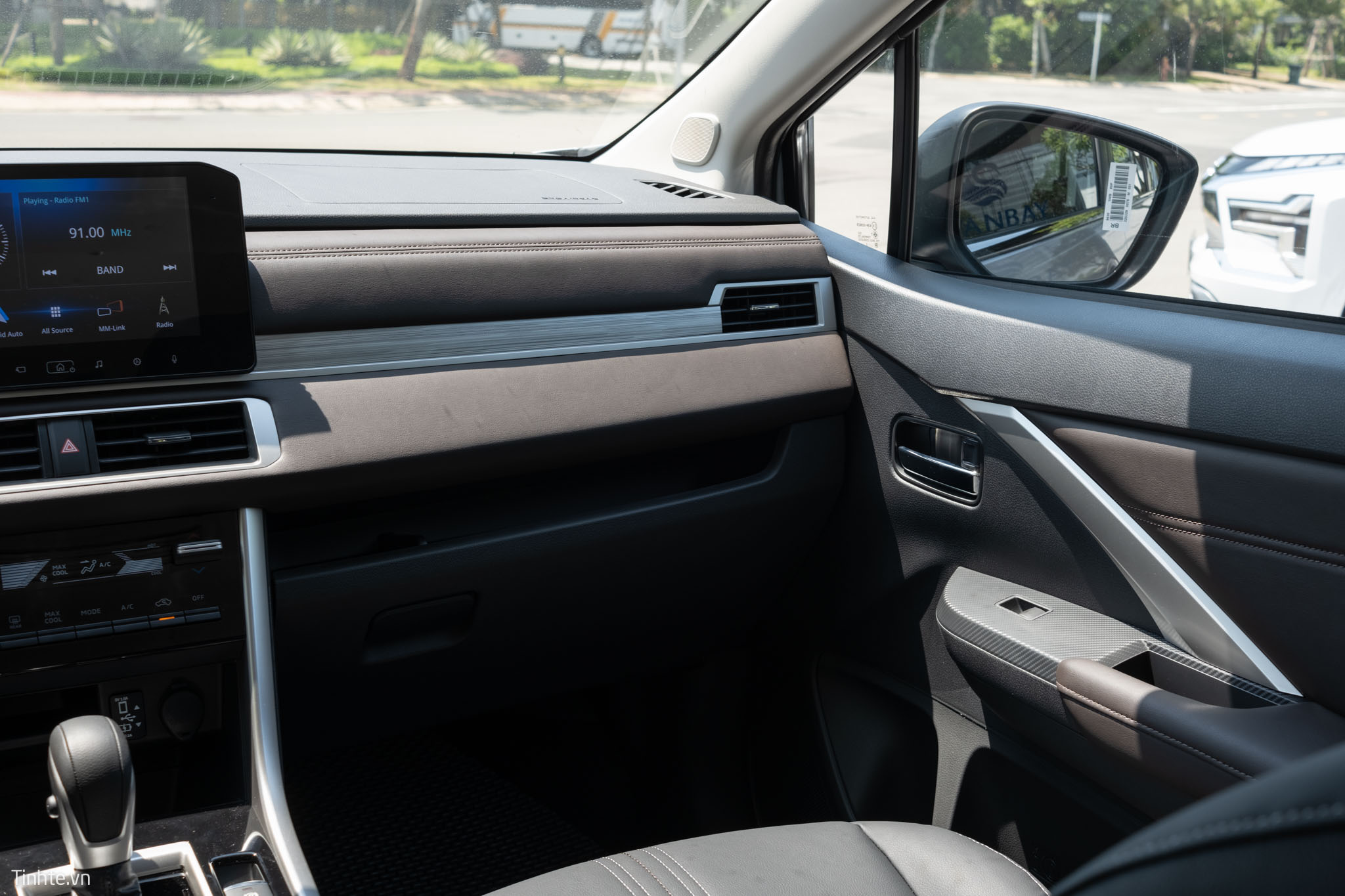 6020376 Tren Tay Mitsubishi Expander 2022 Moi Nang Cap Nhe Ngoai Hinh He Thong Treo Moi Tinhte 42