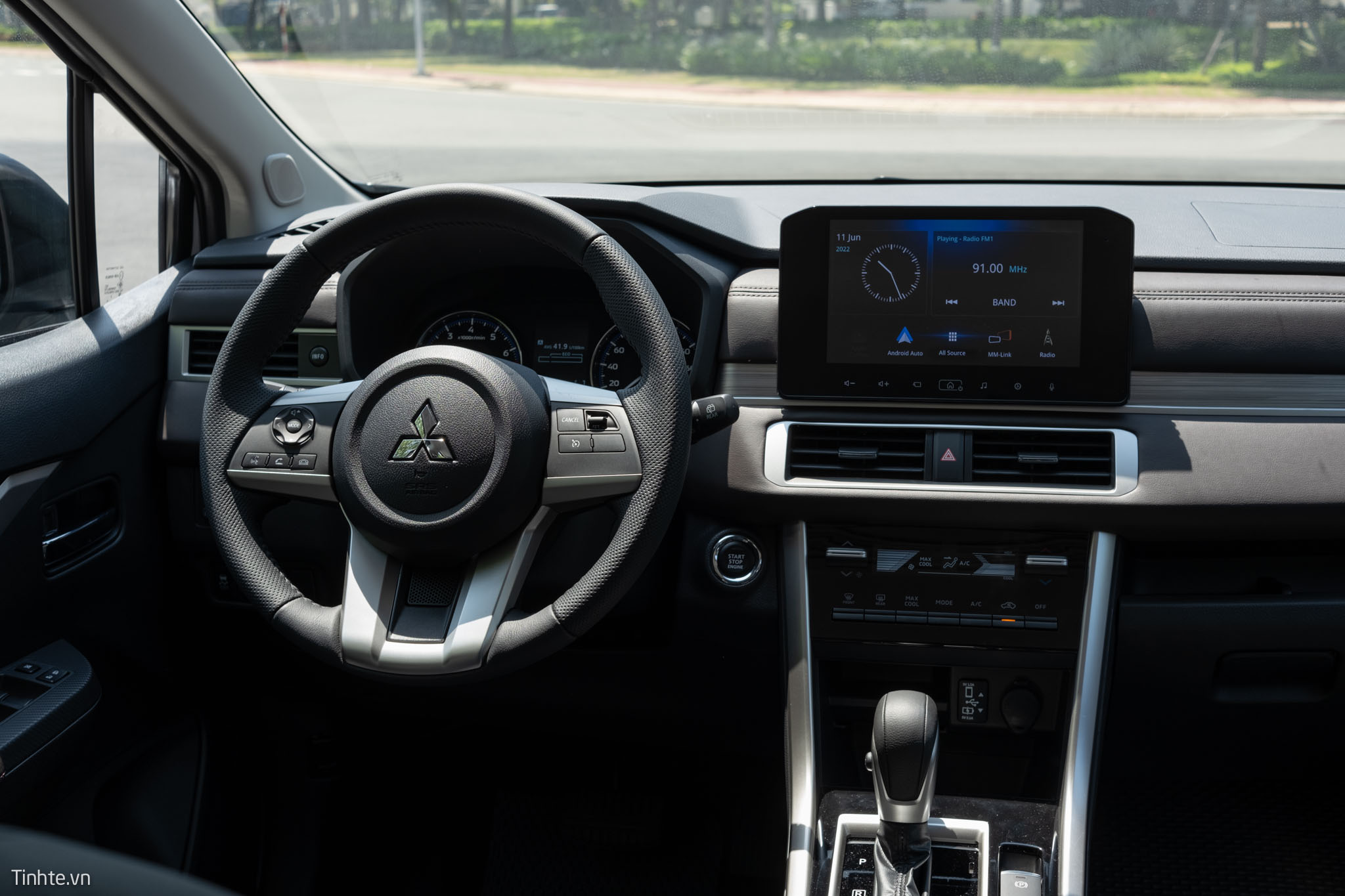 6020377 Tren Tay Mitsubishi Expander 2022 Moi Nang Cap Nhe Ngoai Hinh He Thong Treo Moi Tinhte 41