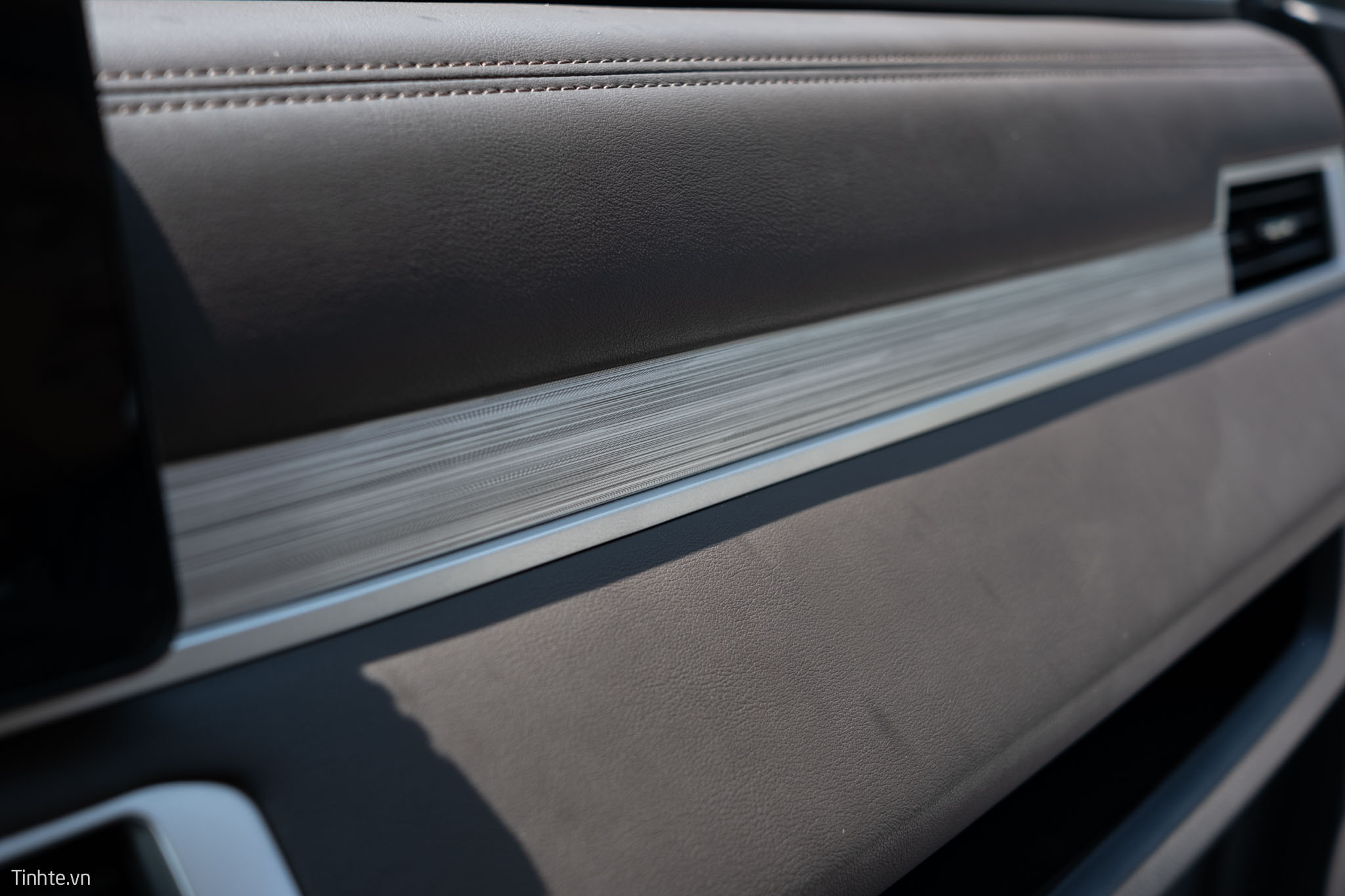 6020385 Tren Tay Mitsubishi Expander 2022 Moi Nang Cap Nhe Ngoai Hinh He Thong Treo Moi Tinhte 33