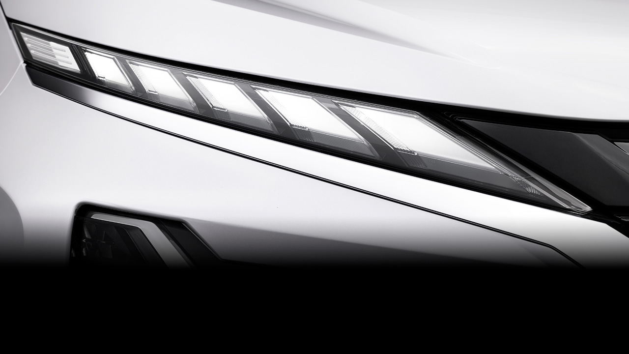 Xpander Exterior Daylight